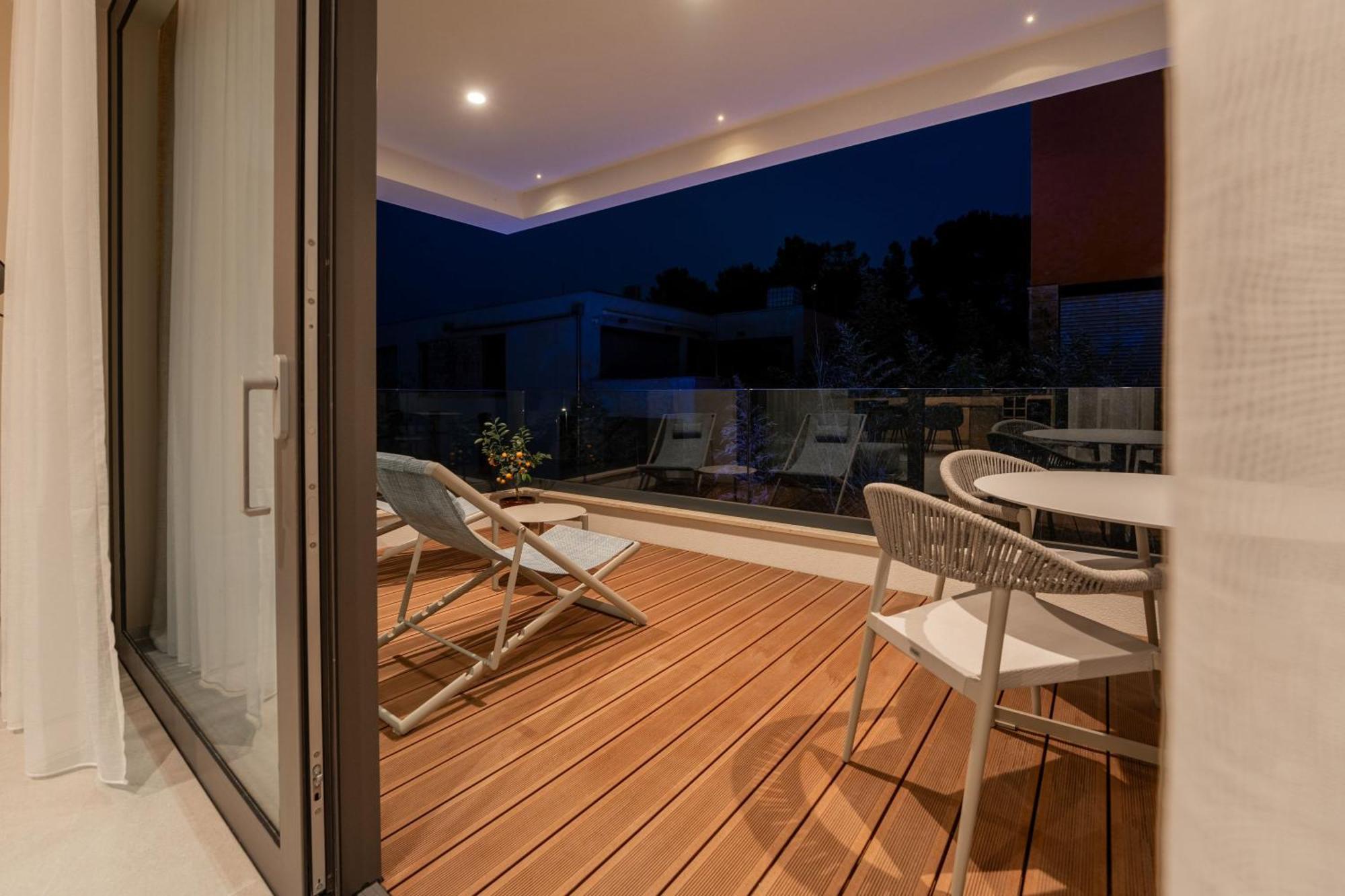 The Q Bliss - Your New 4-Star Hideaway With A Garage Rovinj Buitenkant foto